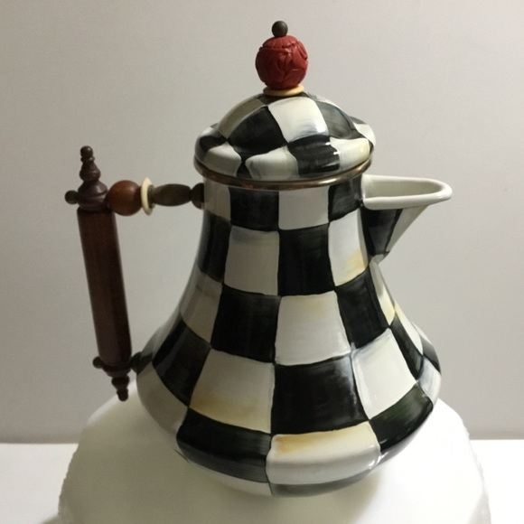 NWOT MacKenzie-Childs Courtly Check Enamelware tea coffee pot - Picture 3 of 16